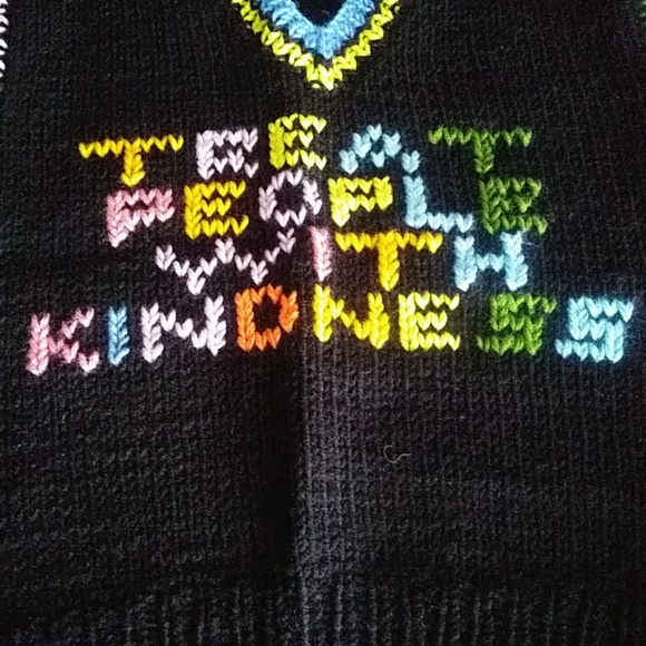 Beautiful hand made tank top size small - Picture 3 of 4